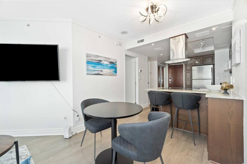 2Br Condo With Breathtaking View In Downtown! Free Parking - 6 Sleep Vancouver Exterior photo