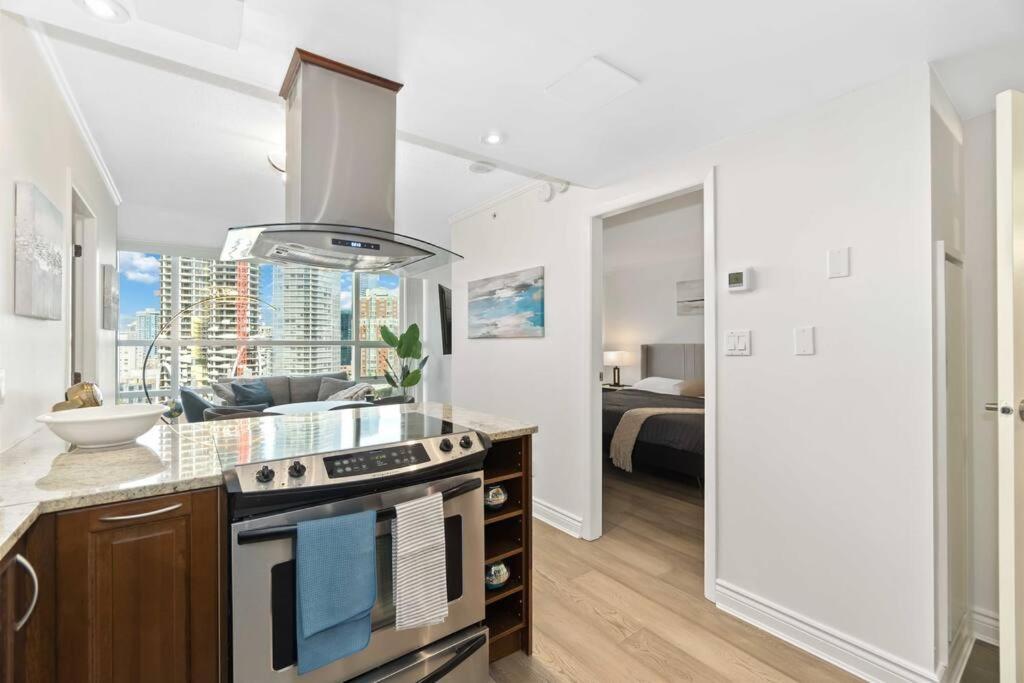 2Br Condo With Breathtaking View In Downtown! Free Parking - 6 Sleep Vancouver Exterior photo